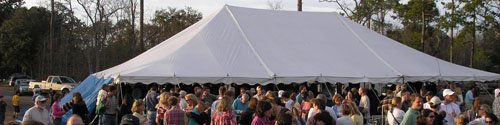 Supporters enjoy Music & Oysters for Wildlife